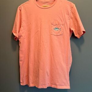 Vineyard Vines Men's M Pink Short Sleeve Tee Fish Graphic Pocket
